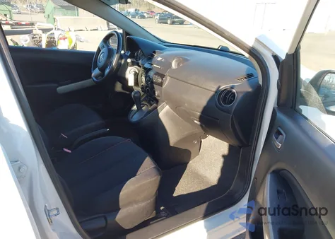 2013 Mazda Mazda2 Touring z USA, uszkodzony, nr VIN JM1DE1LY3D0160972